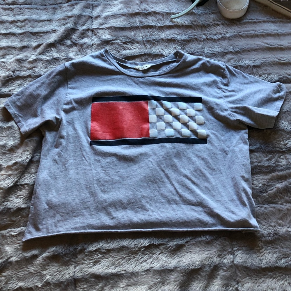 cropped tee